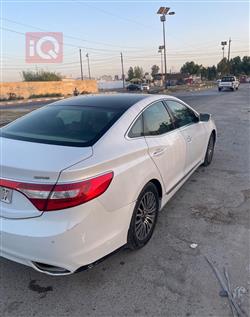 هيونداي أزيرا